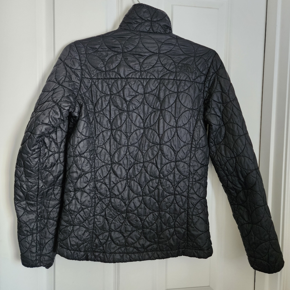 Item #:114 North Face Soft Shell Patterned Black - image 3